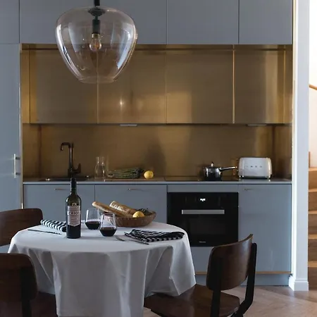 Bob W Ullanlinna Helsinki