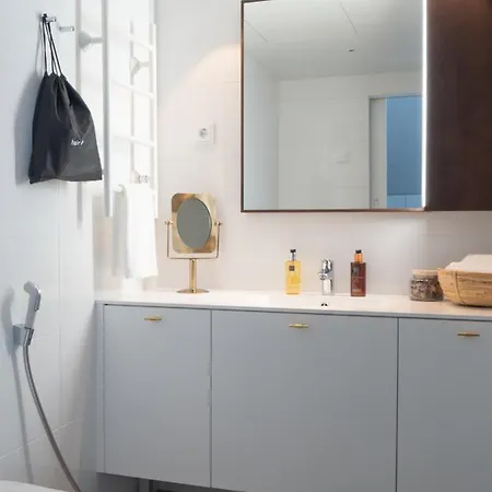 Lejlighedshotel Bob W Ullanlinna 4*