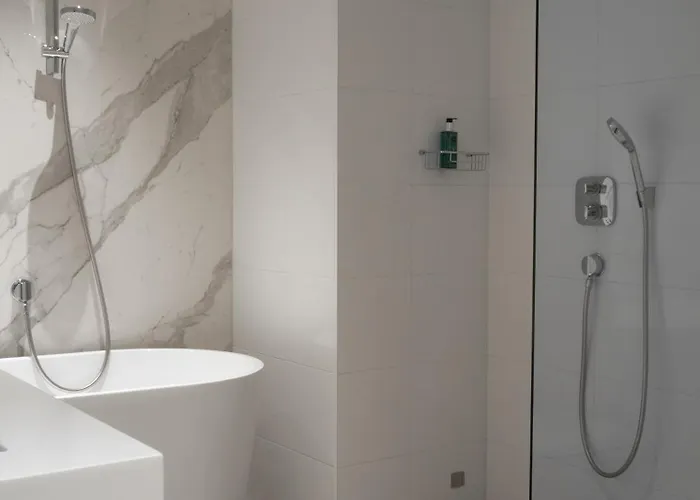 Bob W Ullanlinna Helsinki