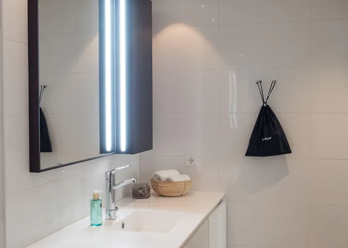 Bob W Ullanlinna Aparthotel 4*