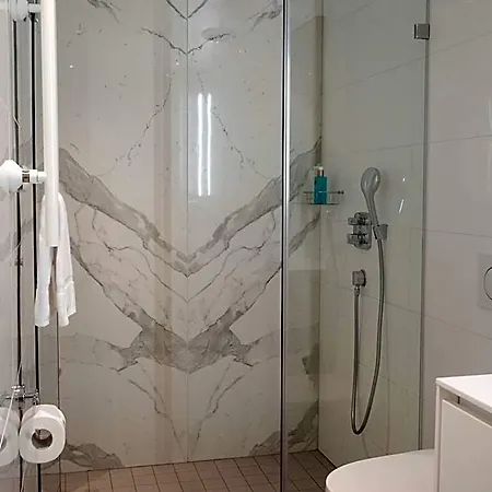 Bob W Ullanlinna Apart Otel 4*